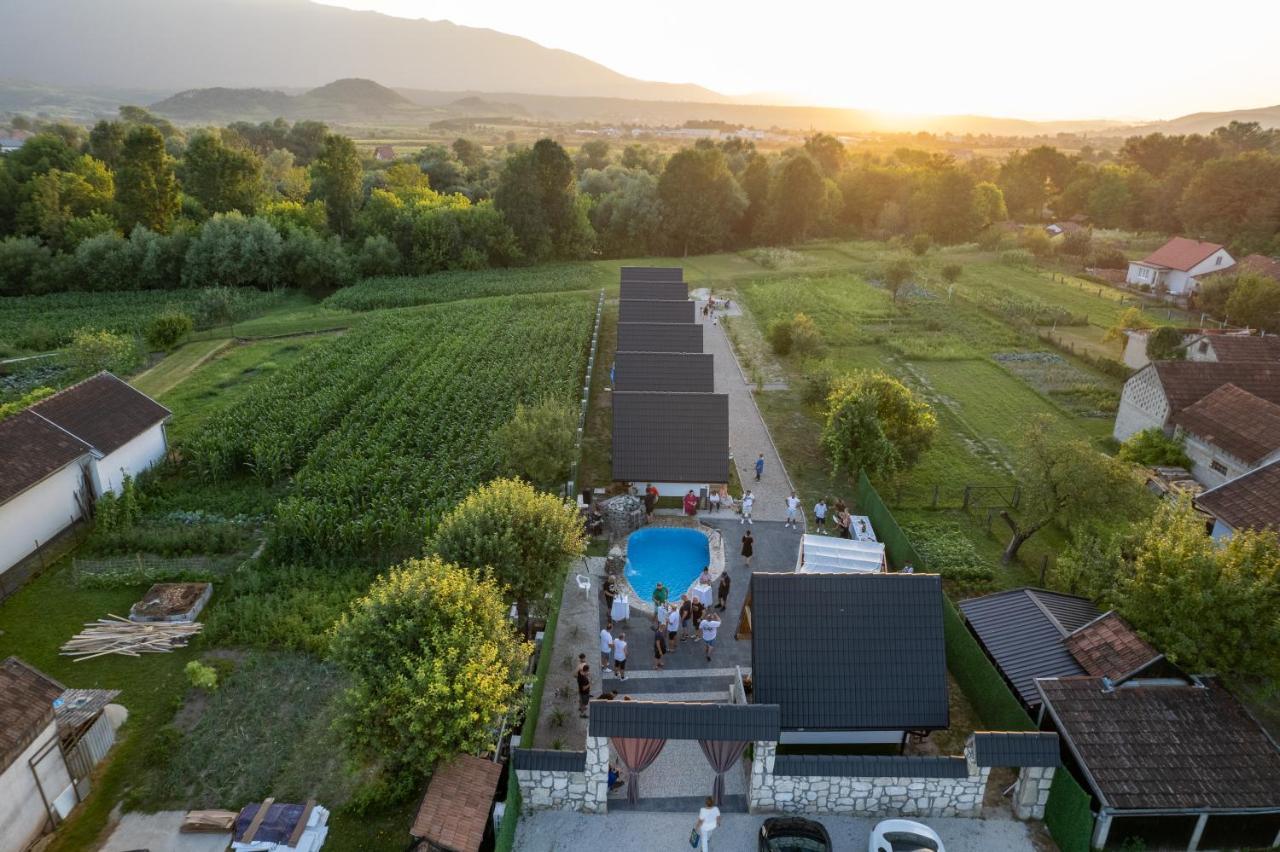 Resort La Familia Bihac Exterior photo