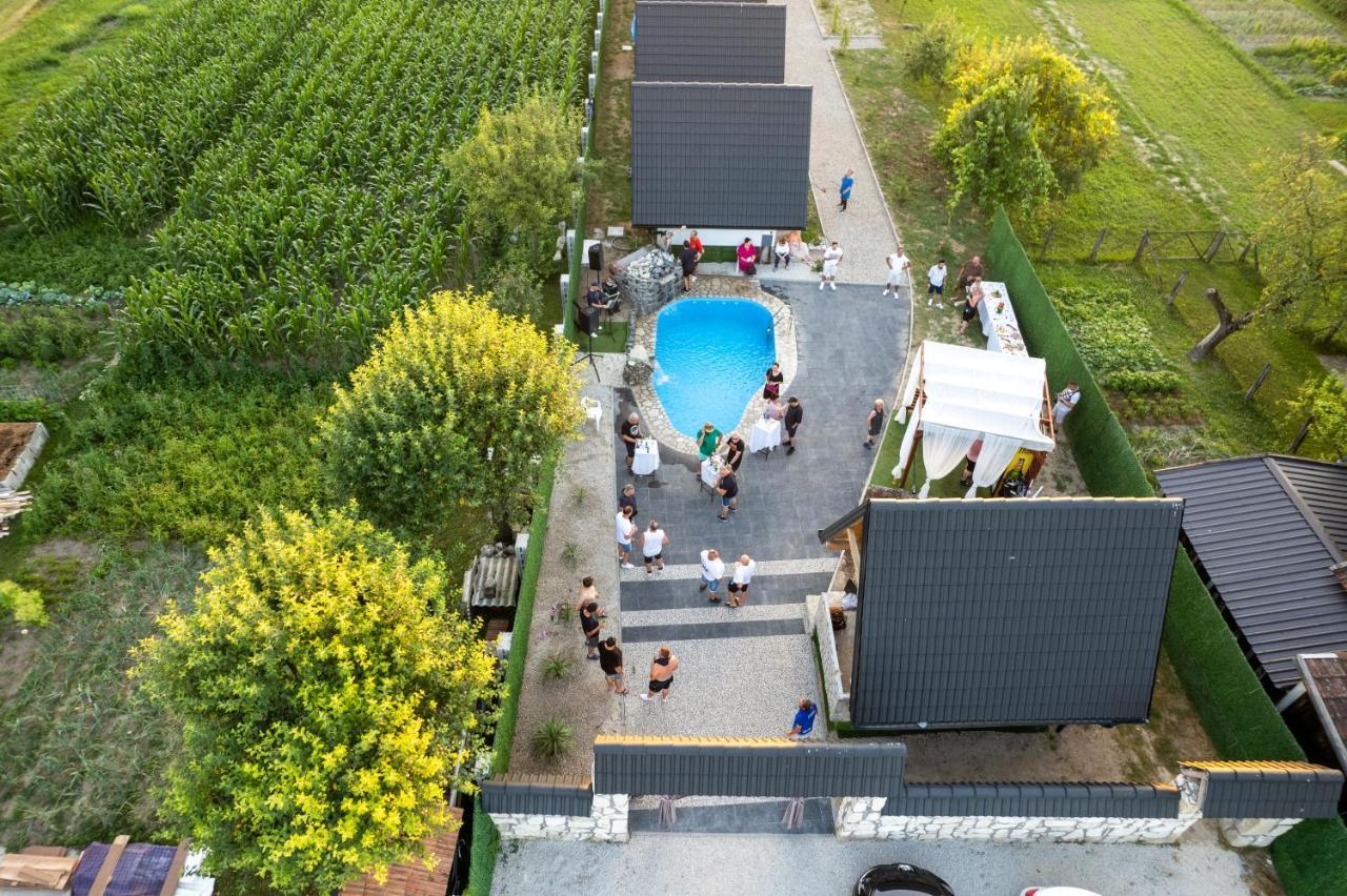 Resort La Familia Bihac Exterior photo