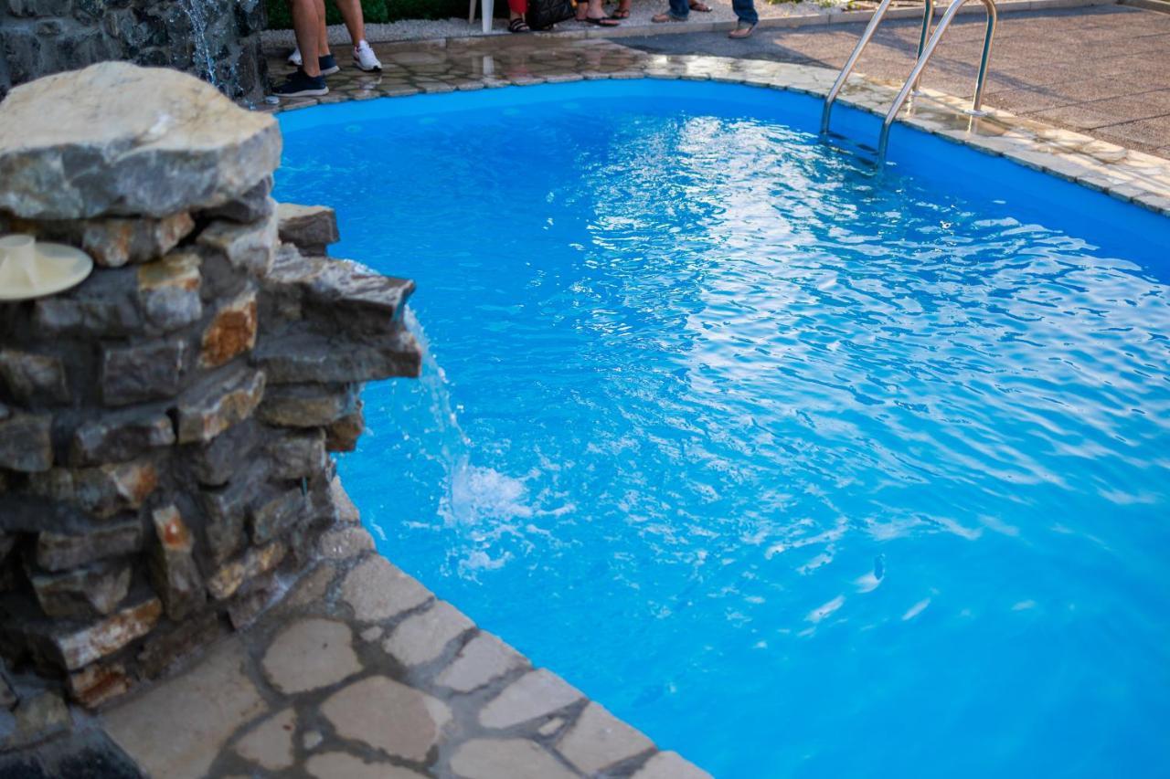 Resort La Familia Bihac Exterior photo
