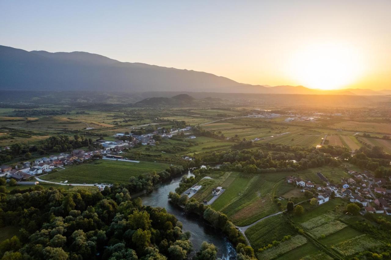 Resort La Familia Bihac Exterior photo